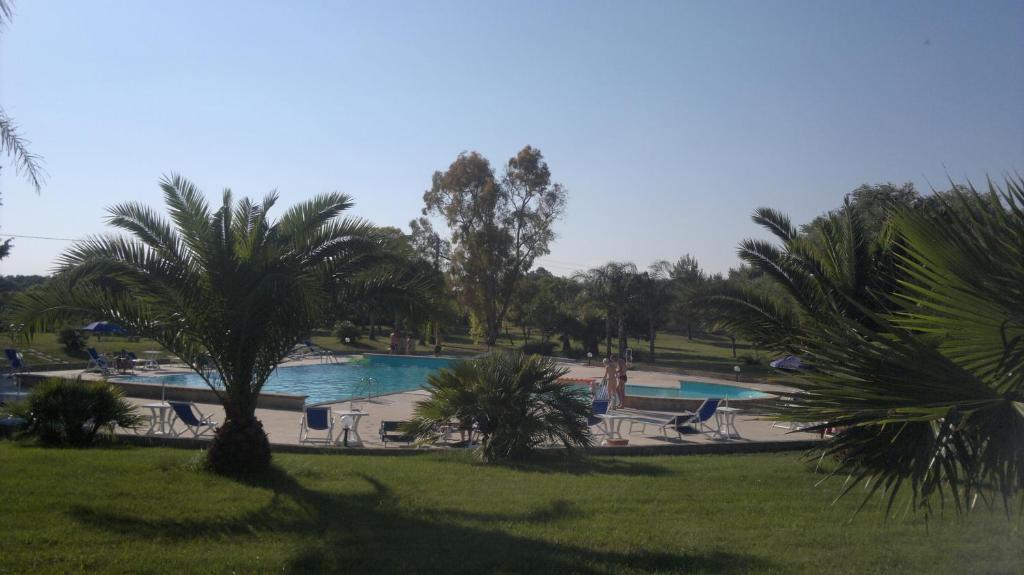 Masseria Grande Hotel Torre dell'Orso Exterior photo